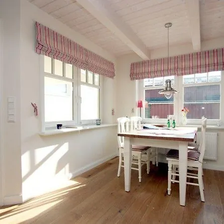 Haus-kiebitz-sfw-31 Casa de Férias Wyk auf Föhr
