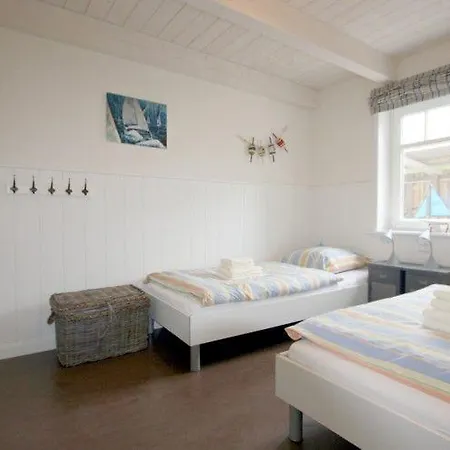 Haus-kiebitz-sfw-31 Wyk auf Föhr